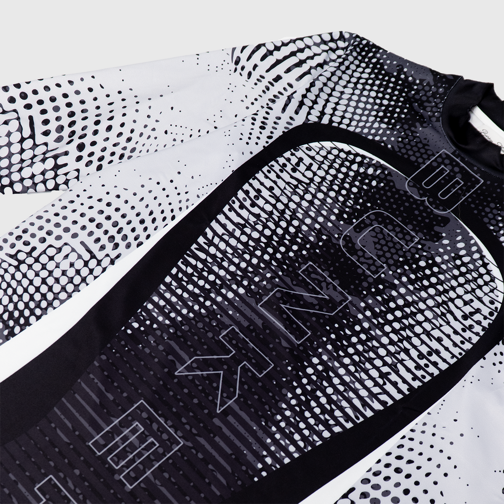 The Performance Mockneck